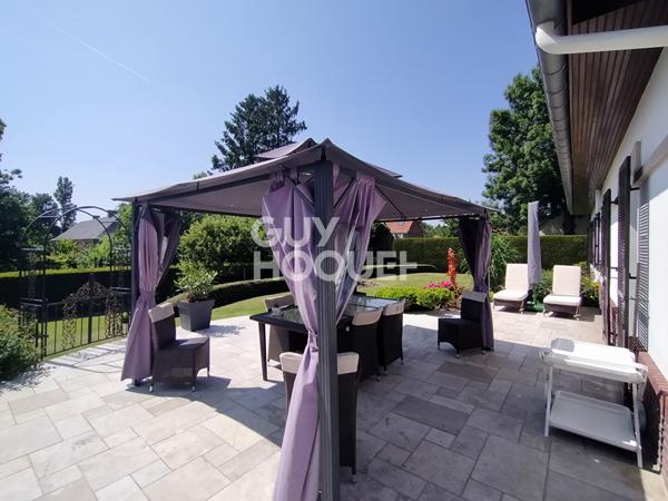 À vendre : Maison d'exception à Péronne (80200) - 204 m² avec 4 chambres !