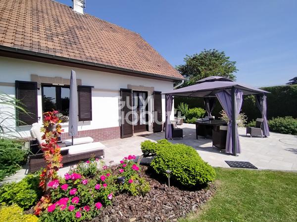 À vendre : Maison d'exception à Péronne (80200) - 204 m² avec 4 chambres !