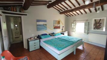 Mormoiron (84570) Maison en pierre au calme avec magnifique vue + atelier d'artistes et garage indépendant