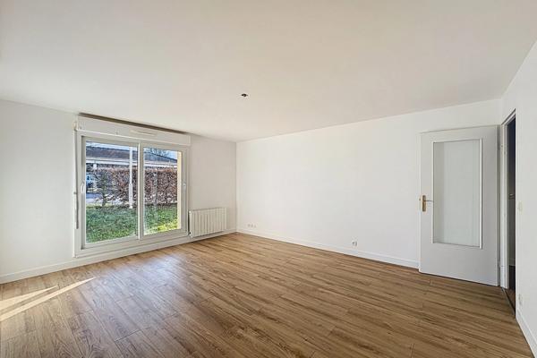 Appartement à vendre 3 pièces de 65,74 m² à Chanteloup-les-Vignes Autres biens correspondant à votre recherche Autres biens de l'agent