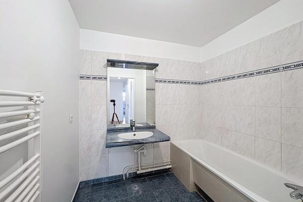 Appartement à vendre 3 pièces de 65,74 m² à Chanteloup-les-Vignes Autres biens correspondant à votre recherche Autres biens de l'agent