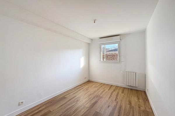 Appartement à vendre 3 pièces de 65,74 m² à Chanteloup-les-Vignes Autres biens correspondant à votre recherche Autres biens de l'agent