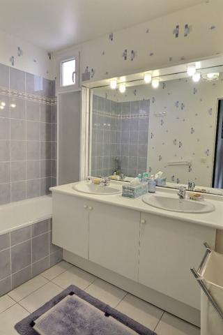 Maison 7 pièces 153 m2