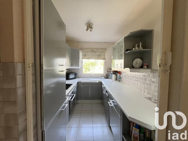 Appartement 3 pièces de 67 m² à Grigny (91350)