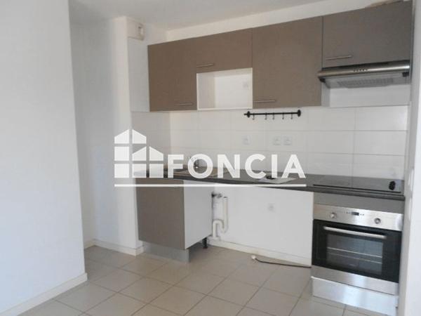 Location Appartement 3 pièces 68.75 m² - 8 RUE DE VENASQUE Toulouse 31400