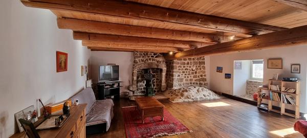 Maison 9 pièces - 463 m²