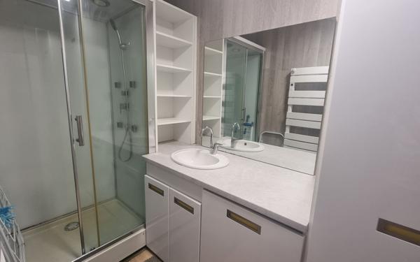 Appartement à louer    2 pièces • 38 m2 La Rochelle