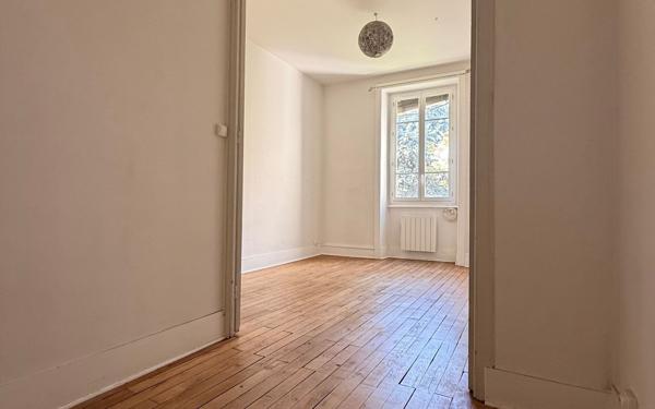 Appartement à louer    2 pièces • 58,81 m2 Lyon 7