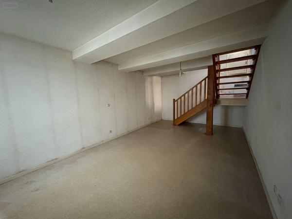 Immeuble à vendre à Joinville en Haute-Marne (52300), ref : JO/976