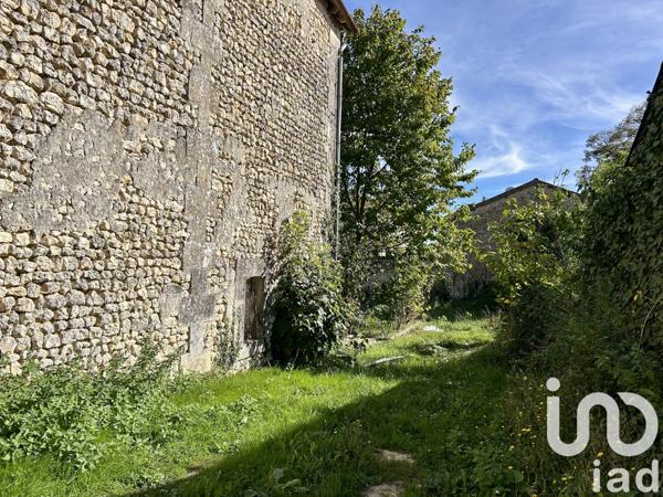 Maison à vendre 8 pièces 282 m² Montboyer