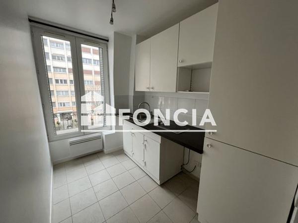 Location Studio 27.01 m² - 76 RUE GABRIEL PERI Maisons Alfort 94700