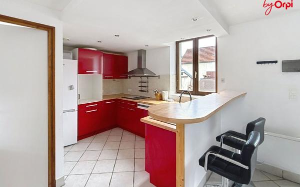 Maison à vendre    3 pièces • 70 m2 Aubergenville