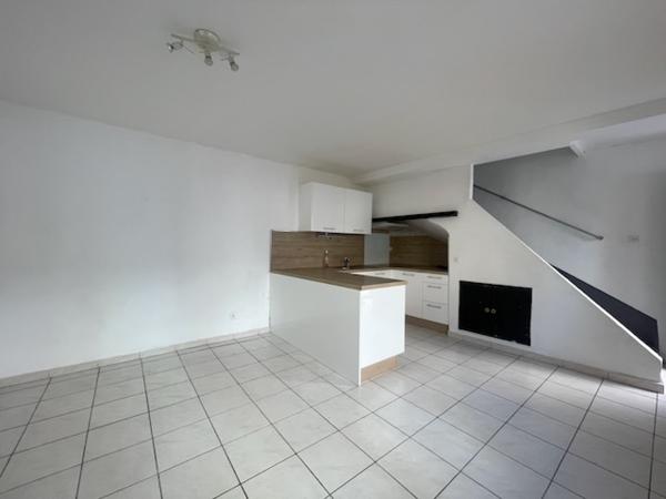 MAISON DE VILLAGE T3 - ORAISON