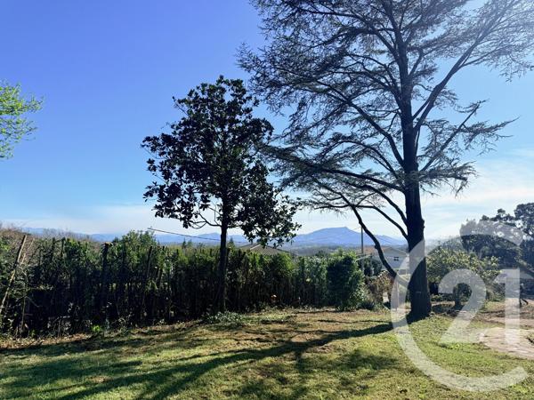 Maison à vendre  6 pièces - 235,70 m 2   BIDART  - 64