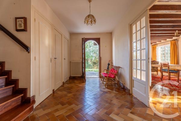 Maison à vendre  6 pièces - 235,70 m 2   BIDART  - 64