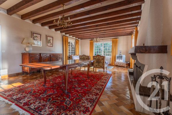 Maison à vendre  6 pièces - 235,70 m 2   BIDART  - 64