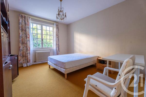 Maison à vendre  6 pièces - 235,70 m 2   BIDART  - 64