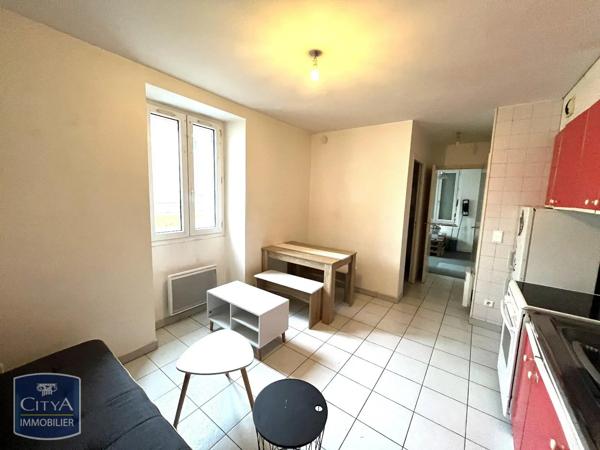 Appartement à louer 2 pièces 28.53m² Carmaux (81400)