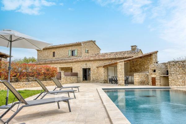 Exclusivité Mas provençal de 300m2 entièrement rénové par architecte