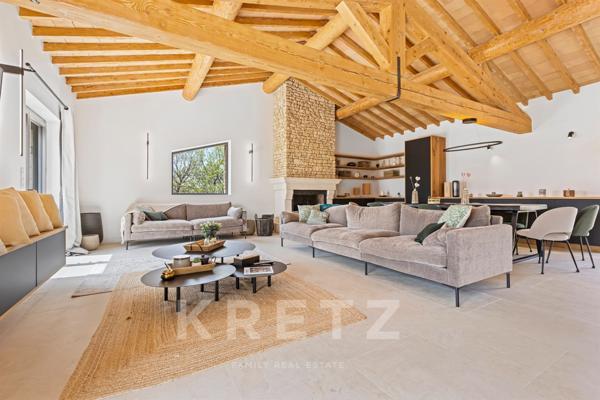 Exclusivité Mas provençal de 300m2 entièrement rénové par architecte