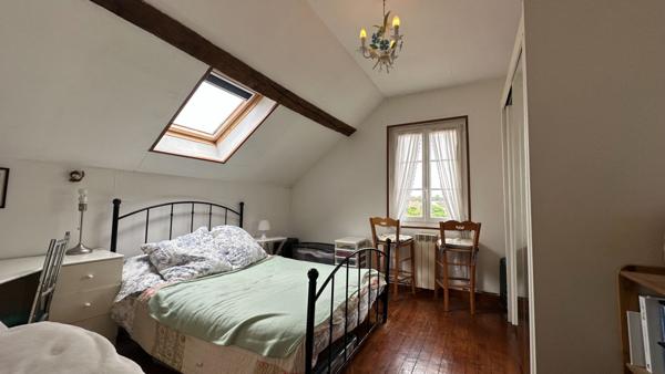 Maison de 132.33 m2, avec piscine chauffée, située à Compiègne