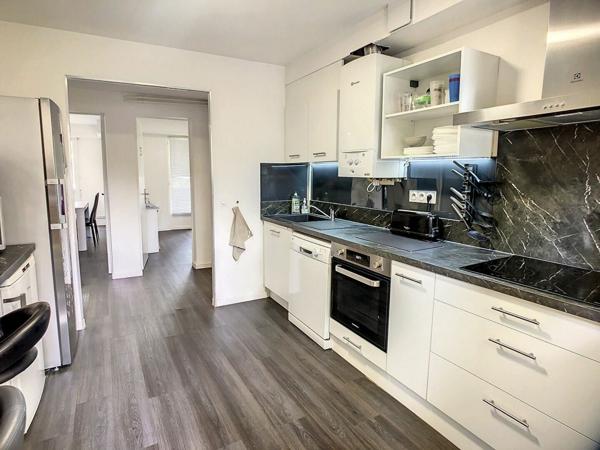 Appartement à louer    6 pièces •  Pau