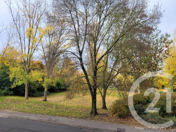 Appartement T1 à vendre  1 pièce - 27,95 m2 COMPIEGNE - 60