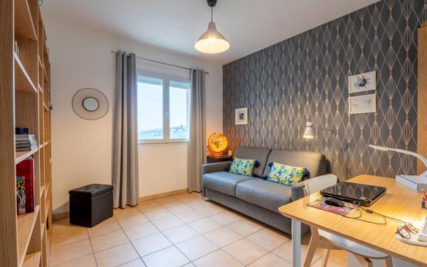 Maison à vendre    6 pièces •  Bessenay