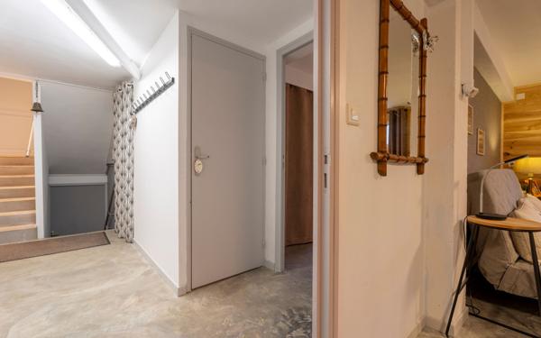 Maison à vendre    6 pièces •  Bessenay