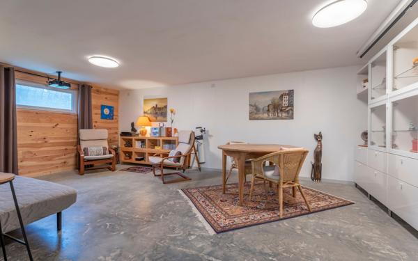 Maison à vendre    6 pièces •  Bessenay