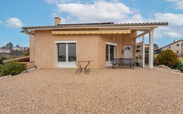 Maison à vendre    6 pièces •  Bessenay