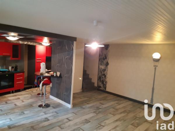 Maison 5 pièces de 130 m² à Bellevigny (85170)