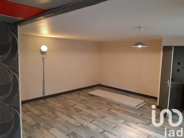 Maison 5 pièces de 130 m² à Bellevigny (85170)