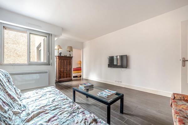 Appartement Paris 4 pièce(s) 78.41 m2
