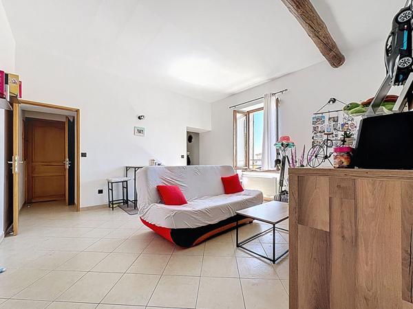 Appartement Roquemaure 2 pièce(s) d'environ 47m²