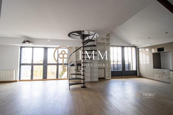 Apt DUPLEX 4 pièces 100m2 avec Balcon EXCELLENT ETAT