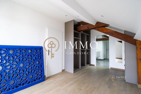 Apt DUPLEX 4 pièces 100m2 avec Balcon EXCELLENT ETAT