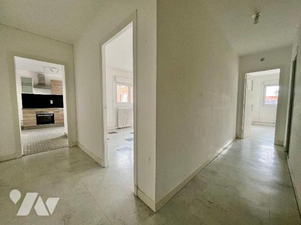 HAZEBROUCK 62910 - HYPER CENTRE - A VENDRE BEL APPARTEMENT T2 DE 68,42 m² AVEC CAVE

Idéaleme...