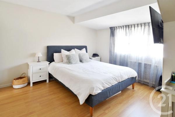 Maison à vendre  5 pièces - 103 m 2   MONTGERON  - 91
