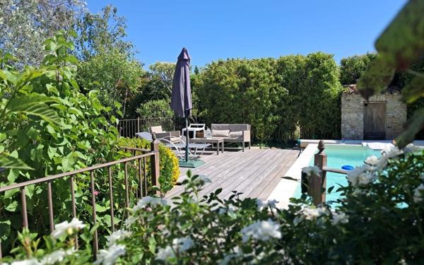Maison à vendre    5 pièces • 170 m2 Pernes-les-Fontaines