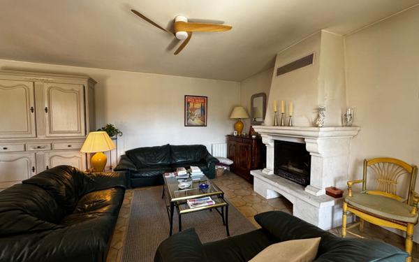 Maison à vendre    5 pièces • 170 m2 Pernes-les-Fontaines