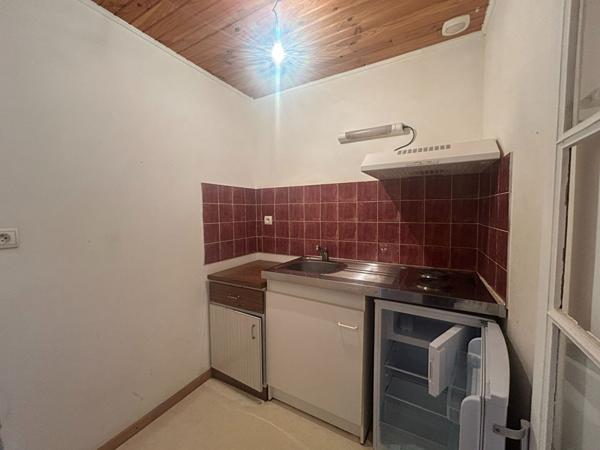 Studio à louer à Civray