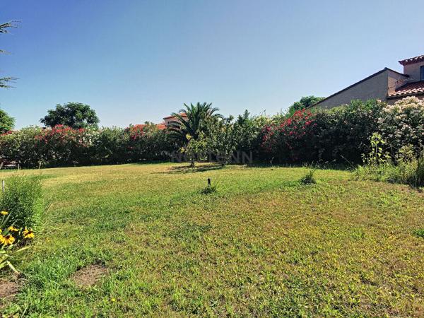 Terrain constructible et viabilisé de 744 m² sur Saint Genis des Fontaines