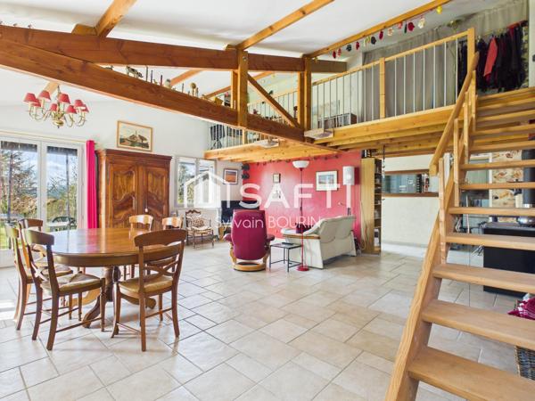 Maison familiale 5 chambres à Reyrieux