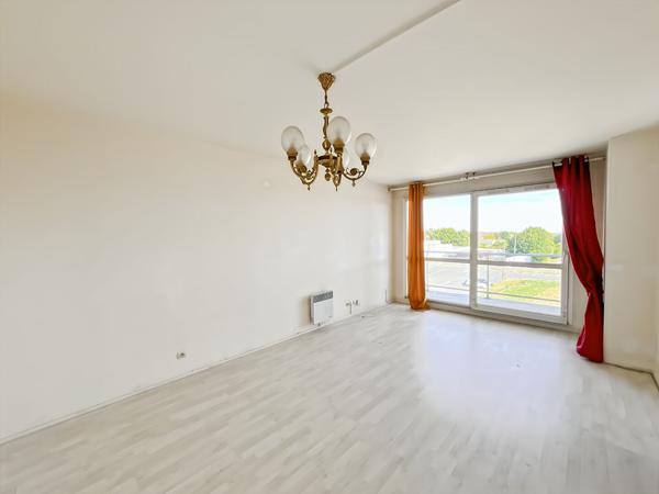 Appartement 2 pièces 48 m² ? Cergy Point du Jour ? 3 Balcons (10 m2) & Box fermé