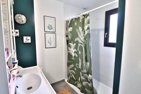 Maison Craponne 5 pièces 3 chambres, 117 m2 sur un terrain de 627m²