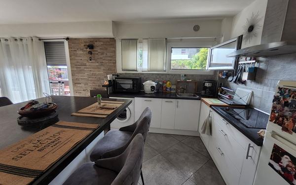 Appartement à vendre    2 pièces • 47,49 m2 Bayonne