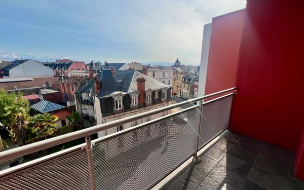 Appartement à louer    3 pièces • 52 m2 Tarbes