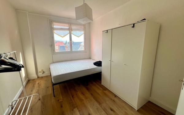 Appartement à louer    3 pièces • 52 m2 Tarbes