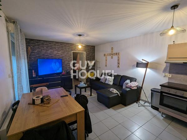 LOCATION : appartement 3 pièces (54 m²) à VAULX EN VELIN